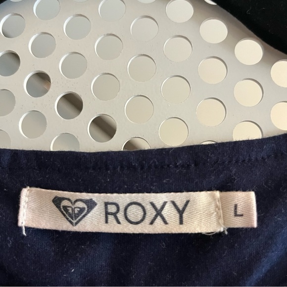 Roxy Minidress Size Small Navy Blue Lace effect layered top - Picture 2 of 8